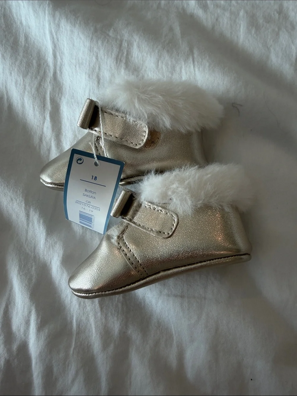 Jacadi Metallic Cream Fur-Trim Baby Booties